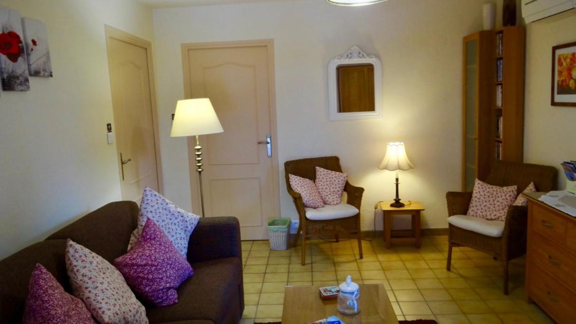 Rêve de Provence Apartamento Saint-Saturnin-d'Apt Exterior foto